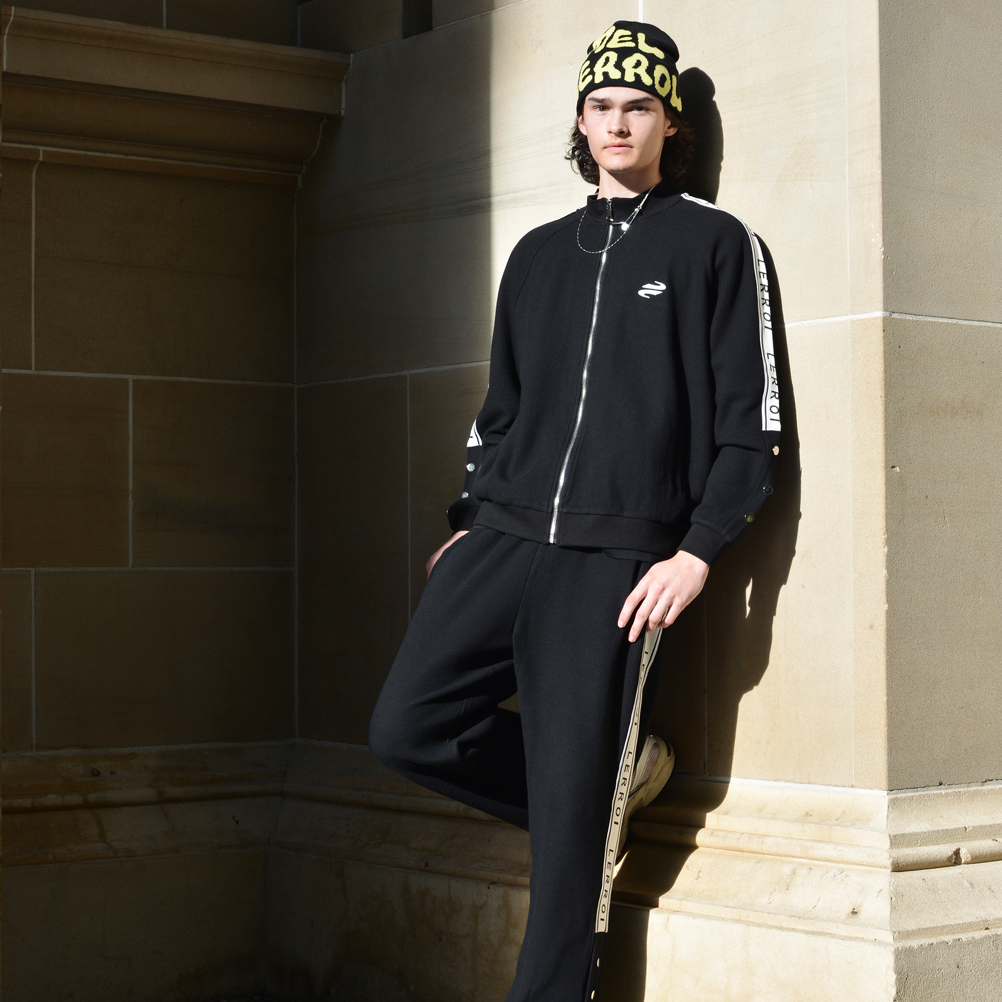 LERROI BLACK STREETWEAR PANELLED STAND COLLAR HOODIE BLACK