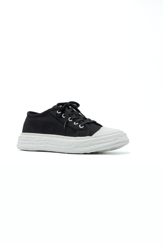 LERROI BLACK UNISEX LOW TOP SNEAKER BLACK